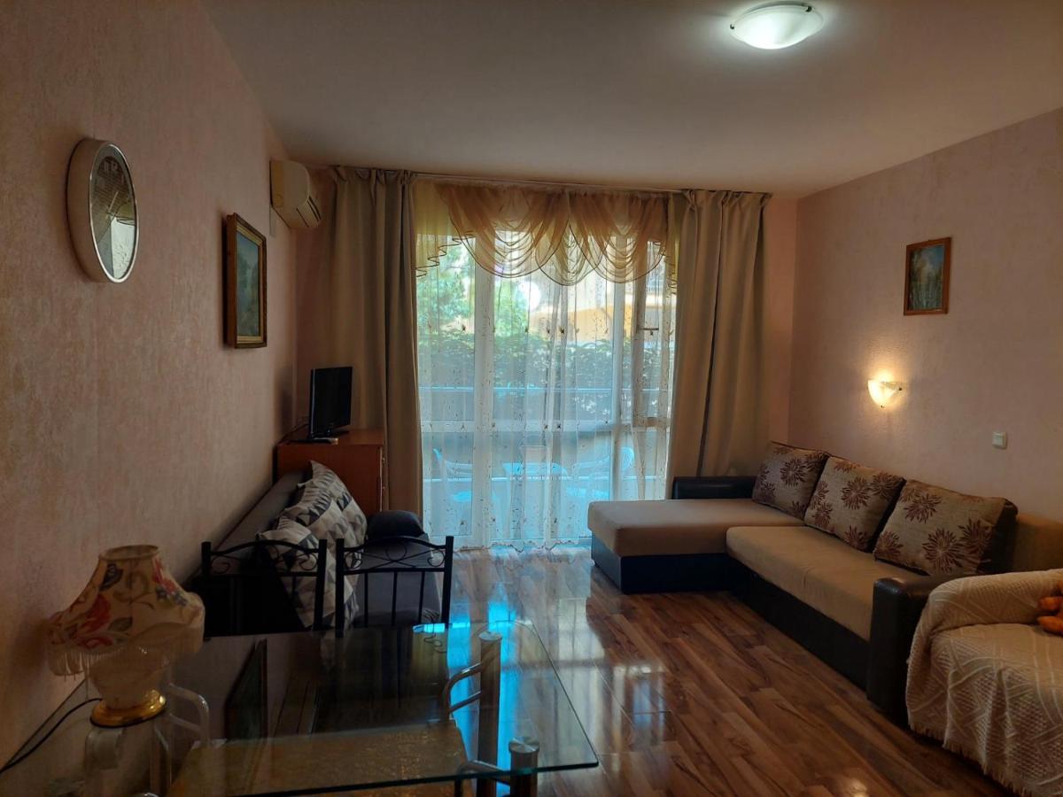 Святой Влас, Комплекс Sea Breeze Sveti Vlas Extérieur photo